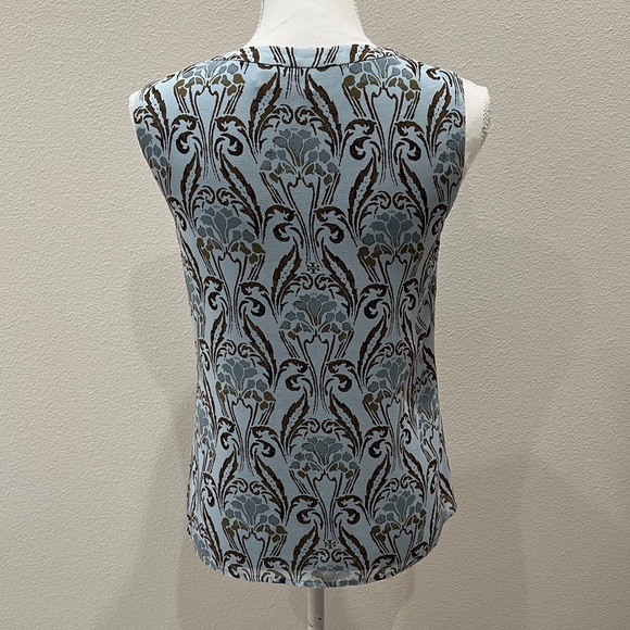Tory Burch Print Silk Sleeveless Tank Top Size 2 EUC - Picture 4 of 11